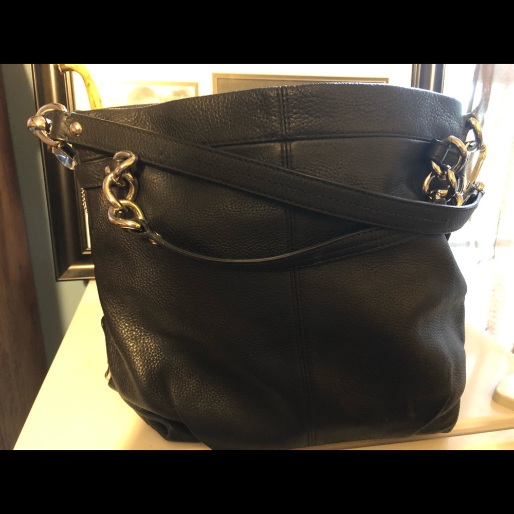 Hand bag